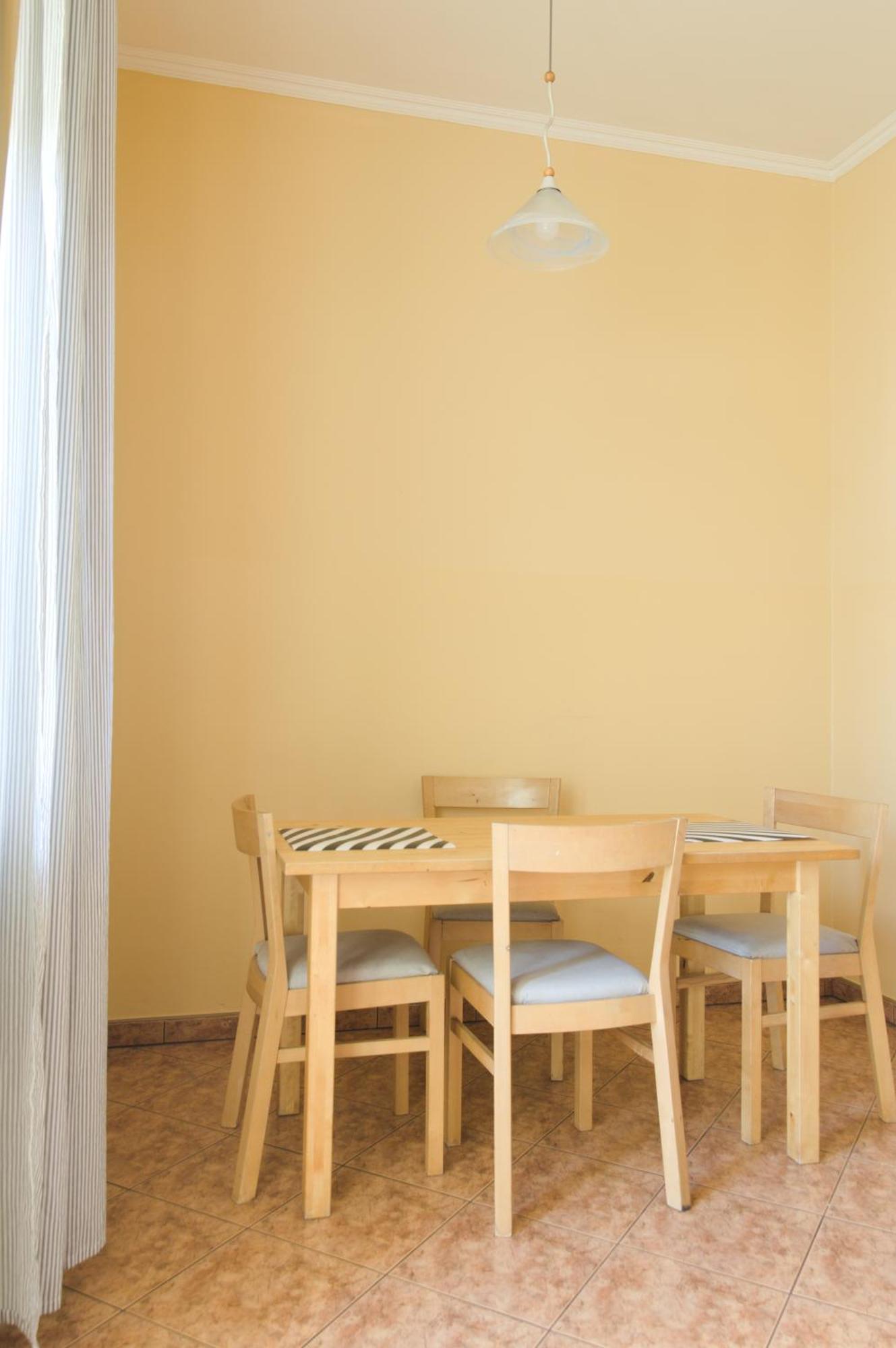 Calm Pedzichow Street Apartment Krakau